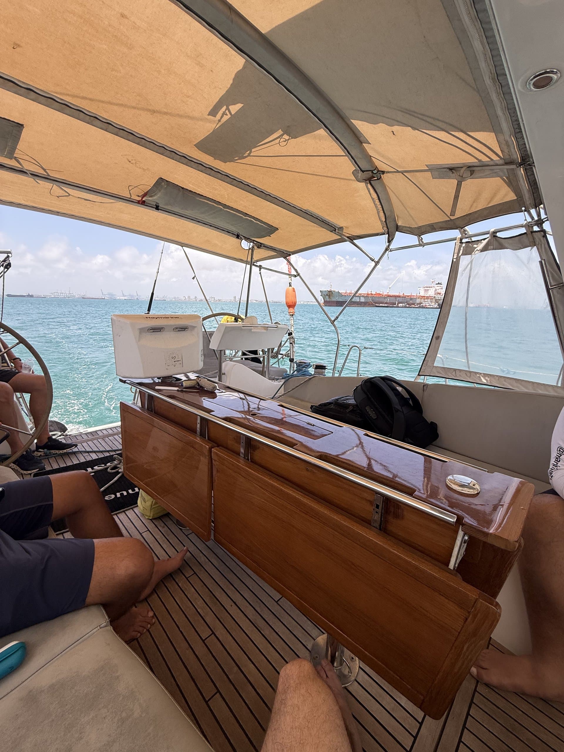 Mollys cockpit — Beneteau Oceanis 58